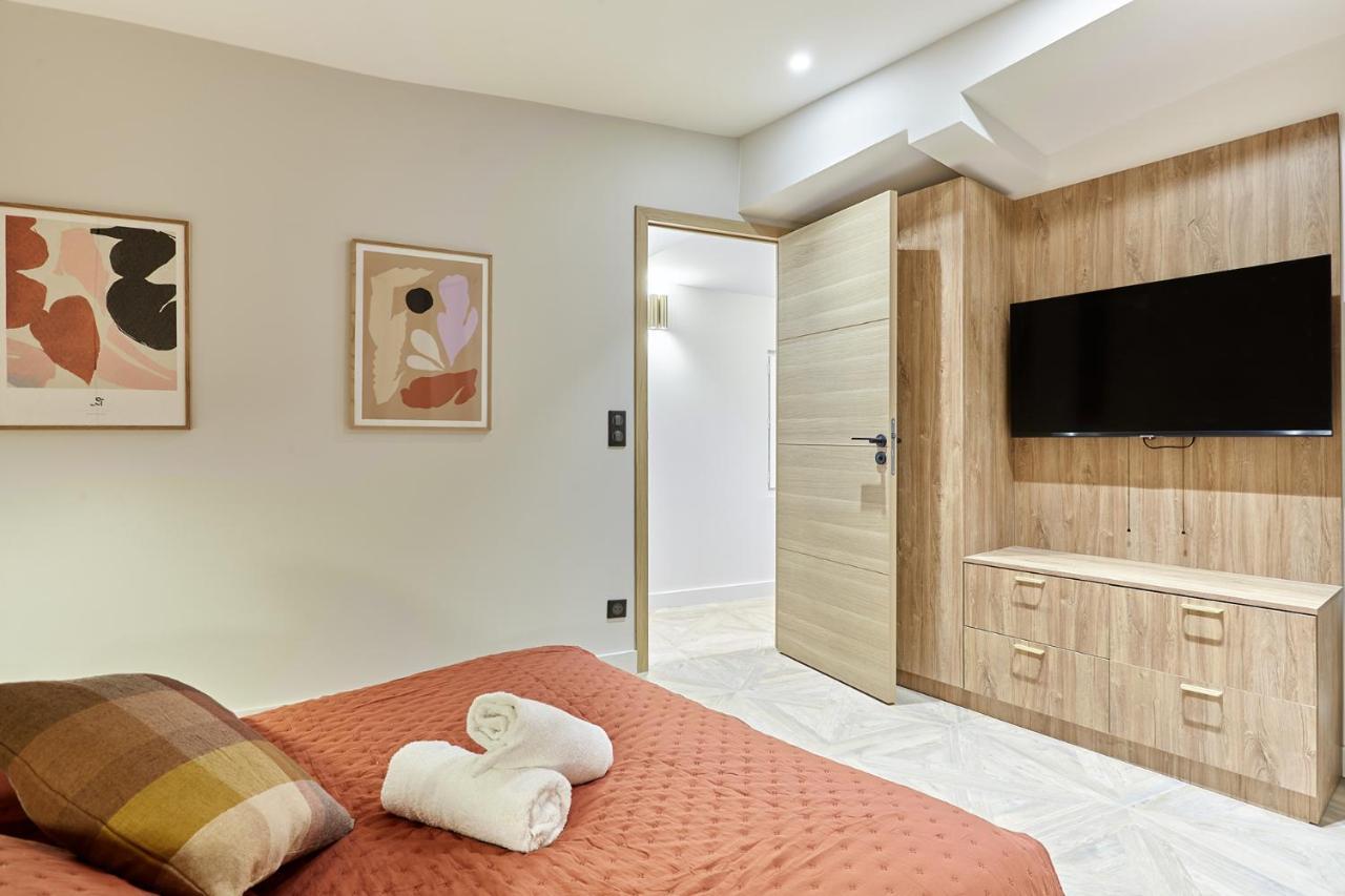 Apartment Batignolle Montmartre By Studio Prestige Paris Exterior photo